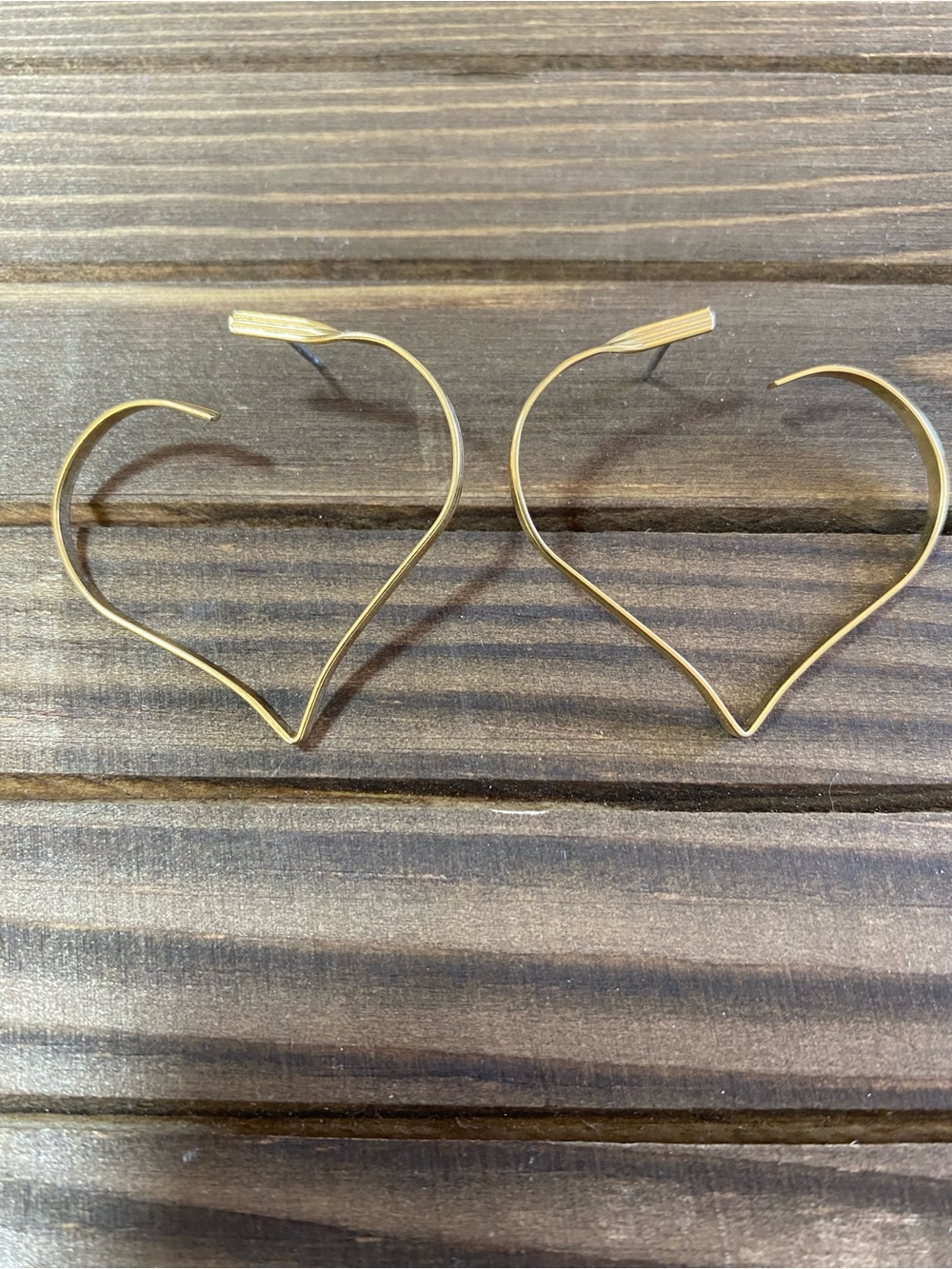 Gold Tone Open Heart Hoop Earrings Delicate Abstract Minimalist Dangle Earrings